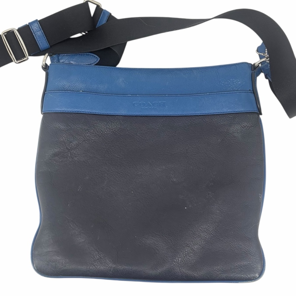 Coach Women’s Blue Leather Messenger Crossbody Bag Two-Tone Blue Shoulder Purse